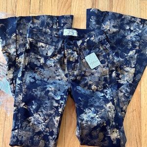Free People Inferno Flare NWT sz 25